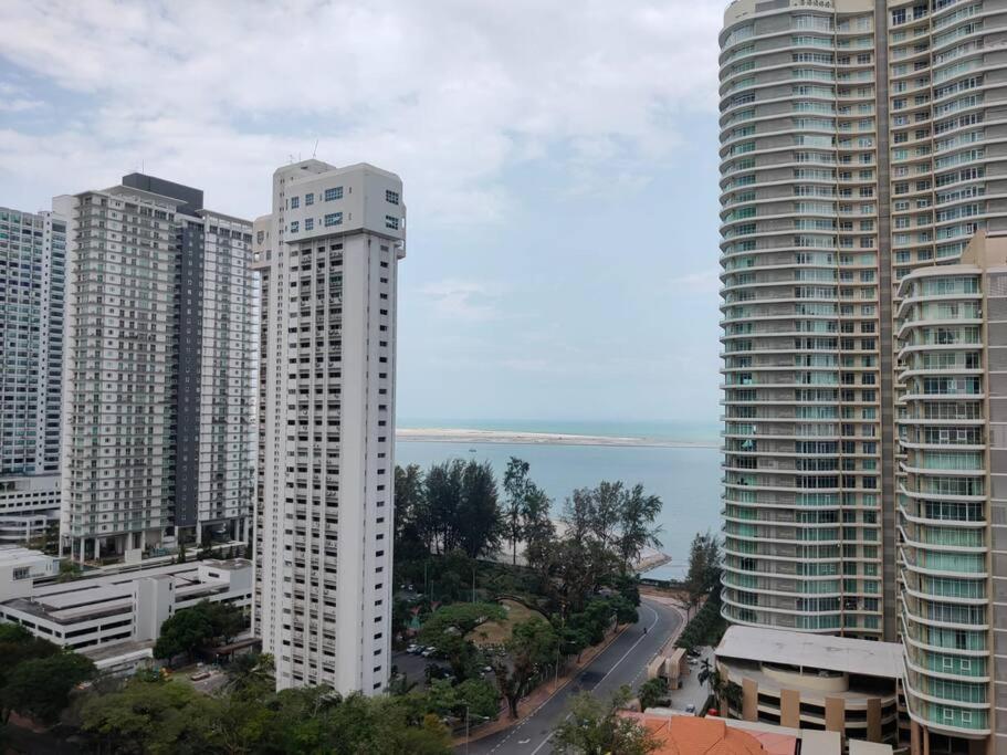 Luxury Seaview Penang Homestay @ Mansion One Gurney Pulau Pinang George Town Buitenkant foto